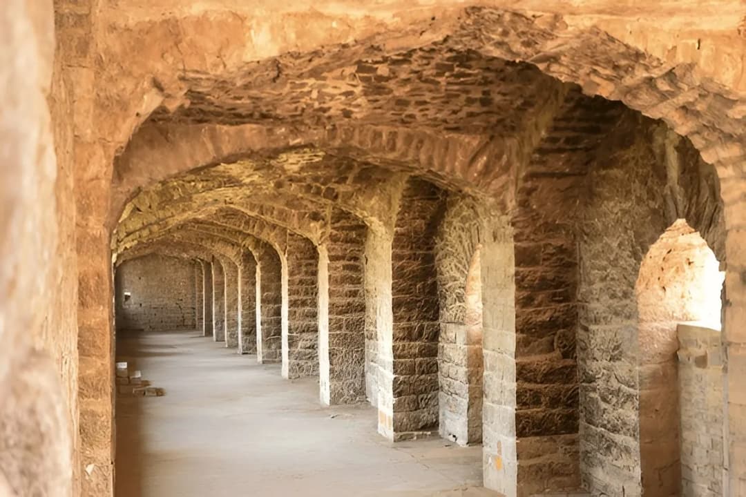 Beautiful Palaces and Ruins