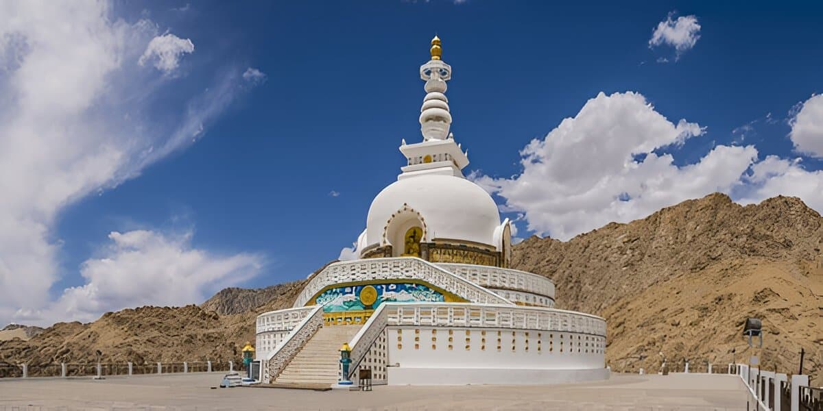 Shanti Stupa