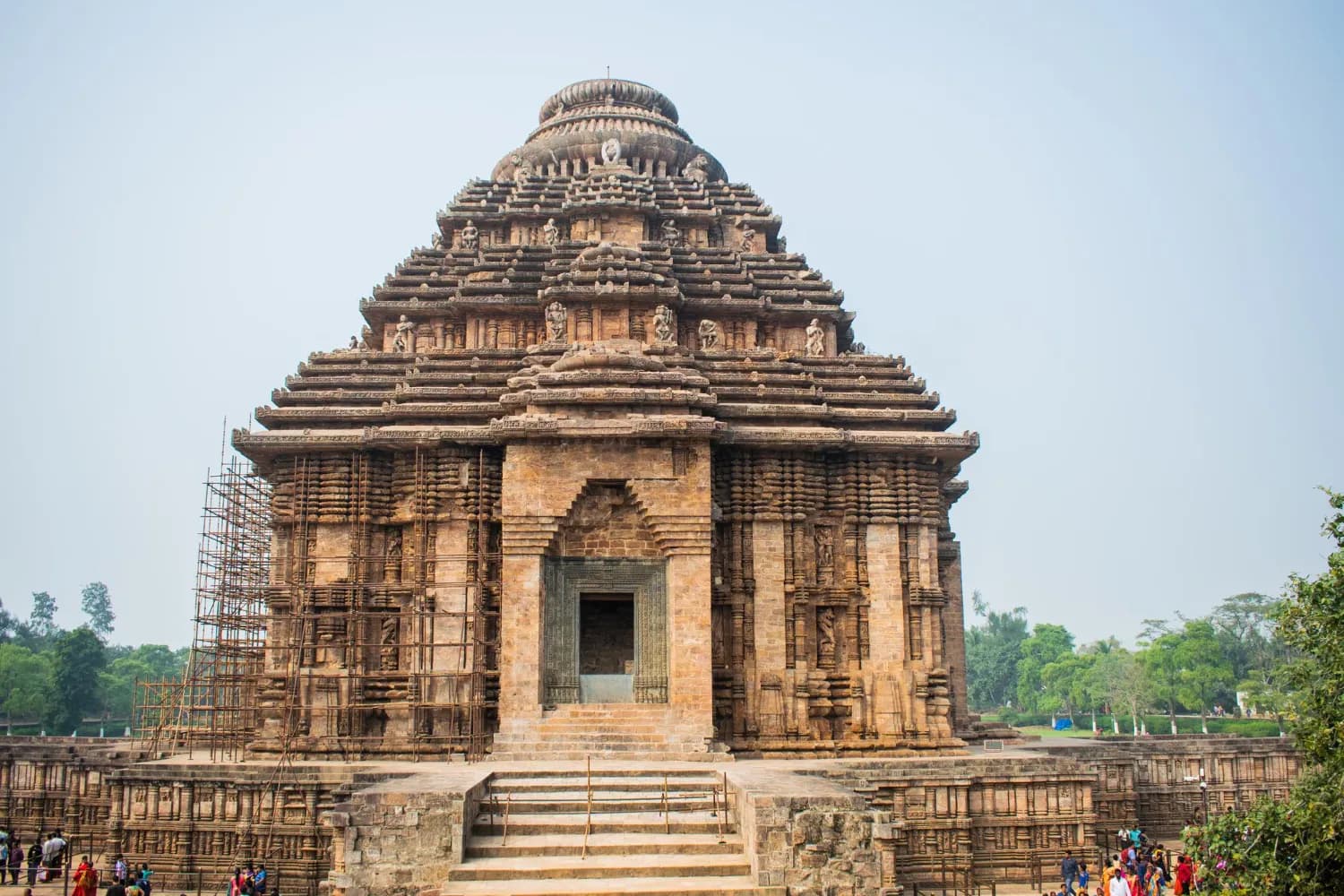 Sacred Temples of Puri - Konark, Jagannath & Beyond