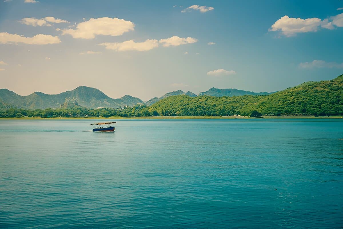 Fateh Sagar Lake