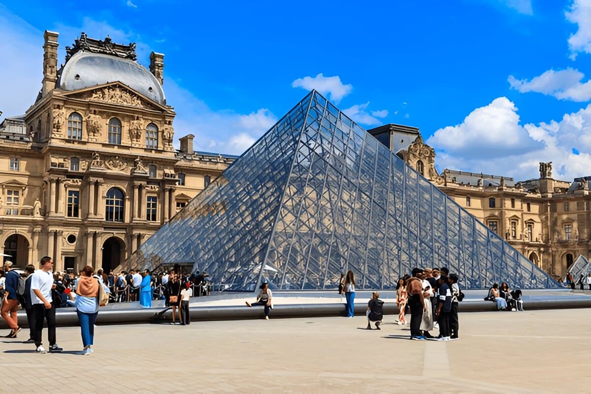 Louvre Museum Paris