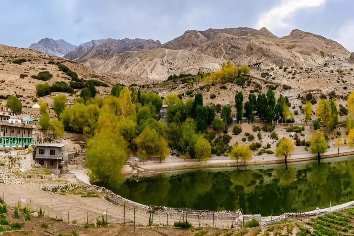 Nako Lake