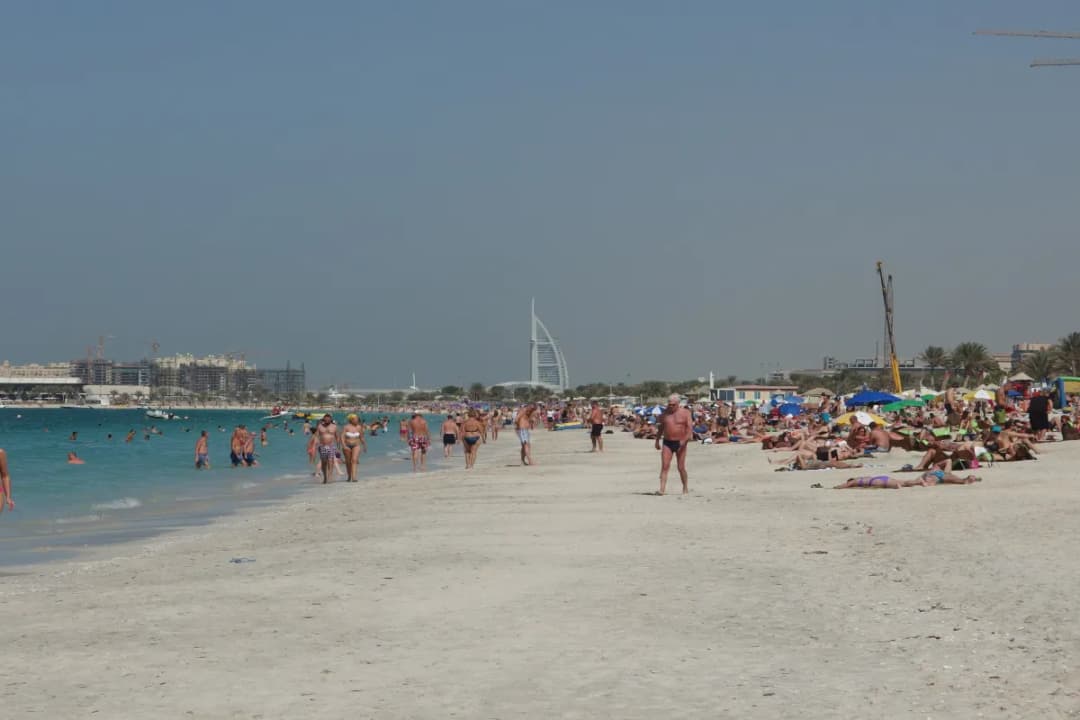 Active Beach Life