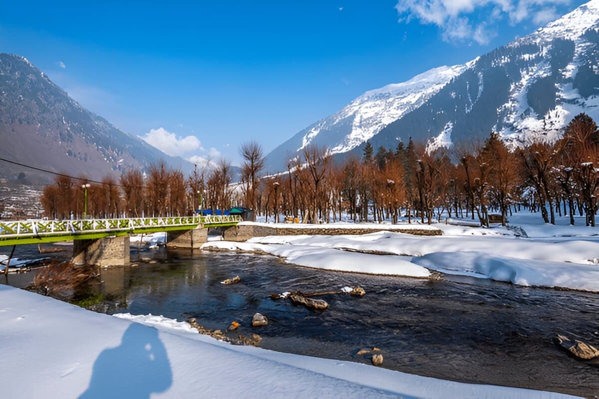 Betaab Valley