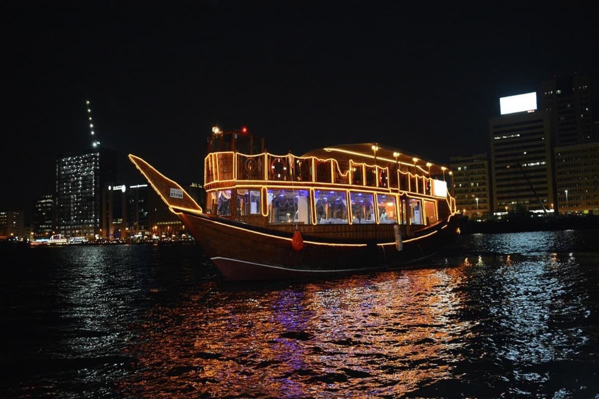 Dhow Cruise Dubai Creek