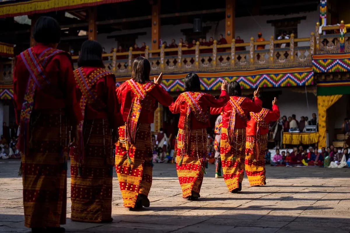 Bhutan Expedition - Explore The Land of Thunder Dragon