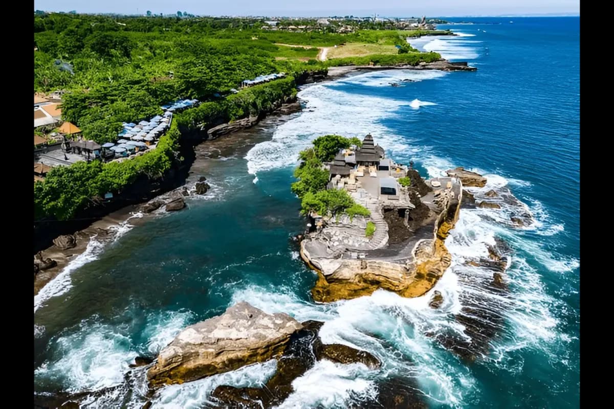Tanah Lot Temple
