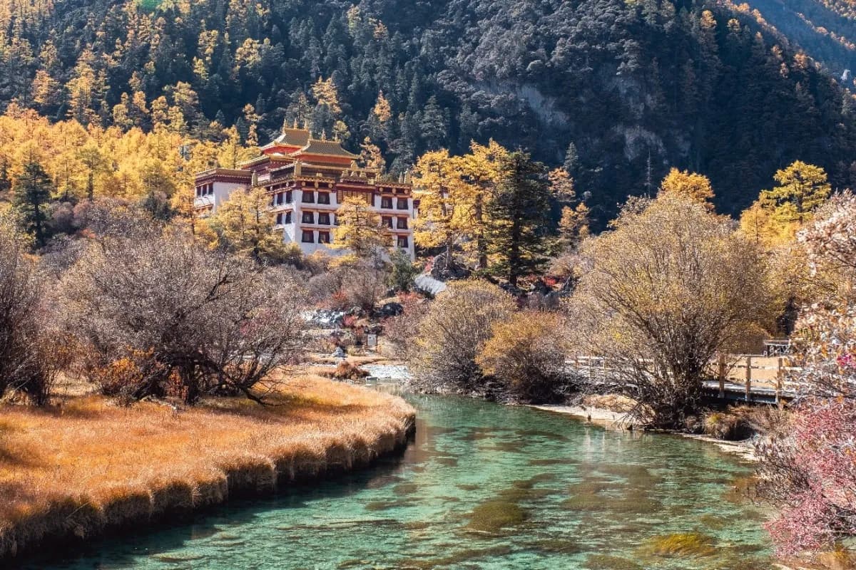 Bhutan Expedition - Explore The Land of Thunder Dragon