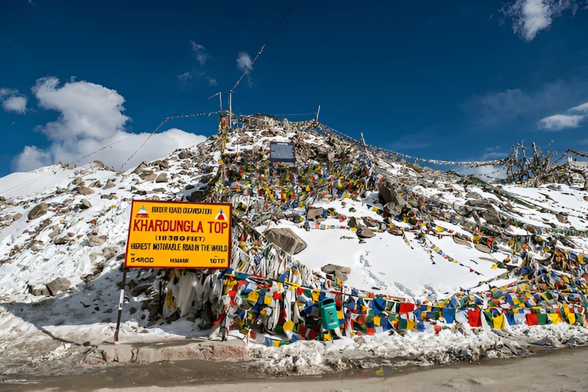 Khardung La