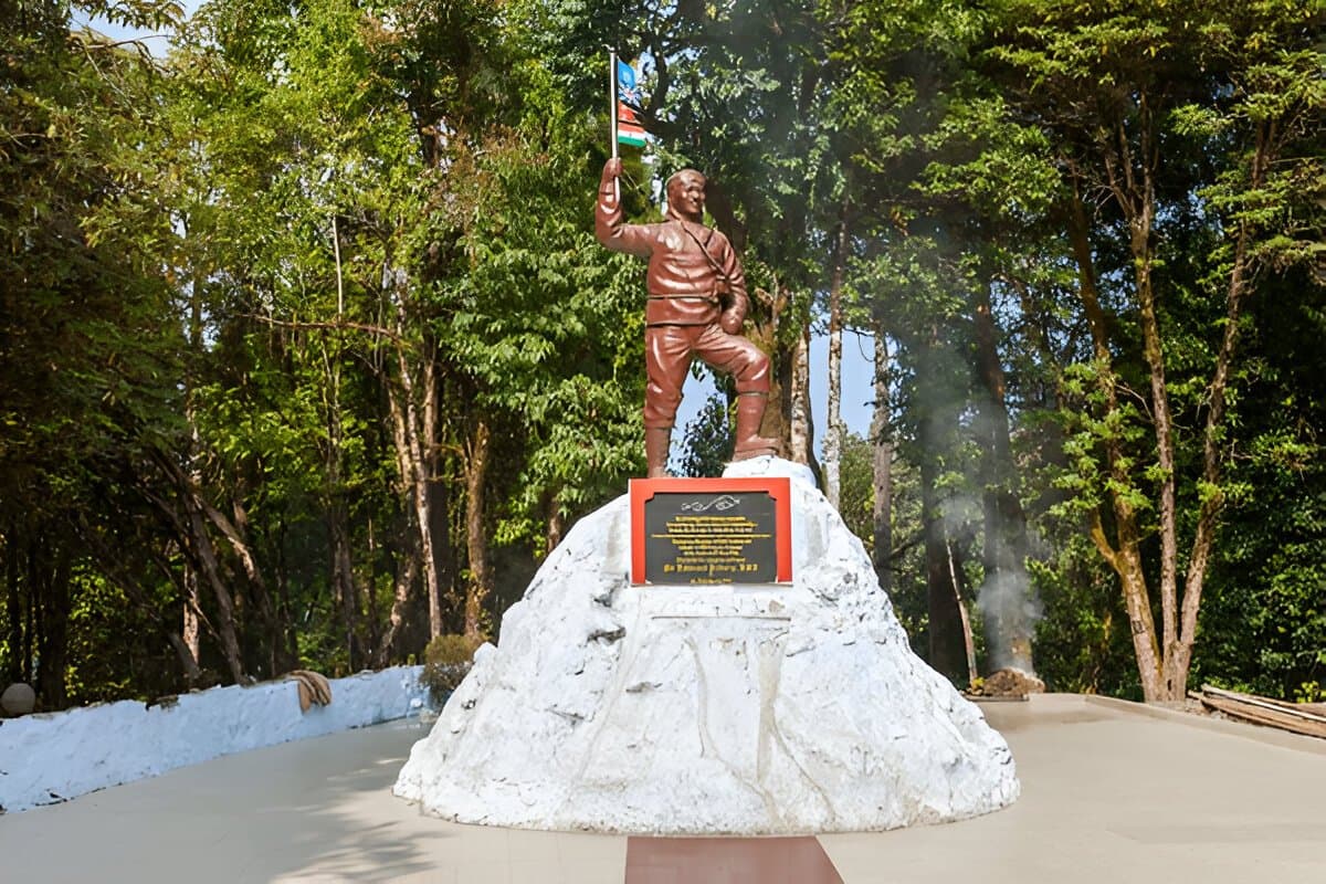 The Queen Of Hills - Darjeeling