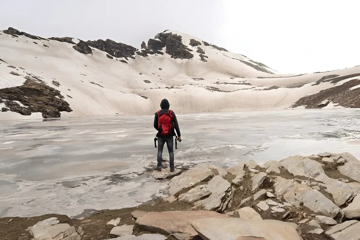 Bhrigu Lake