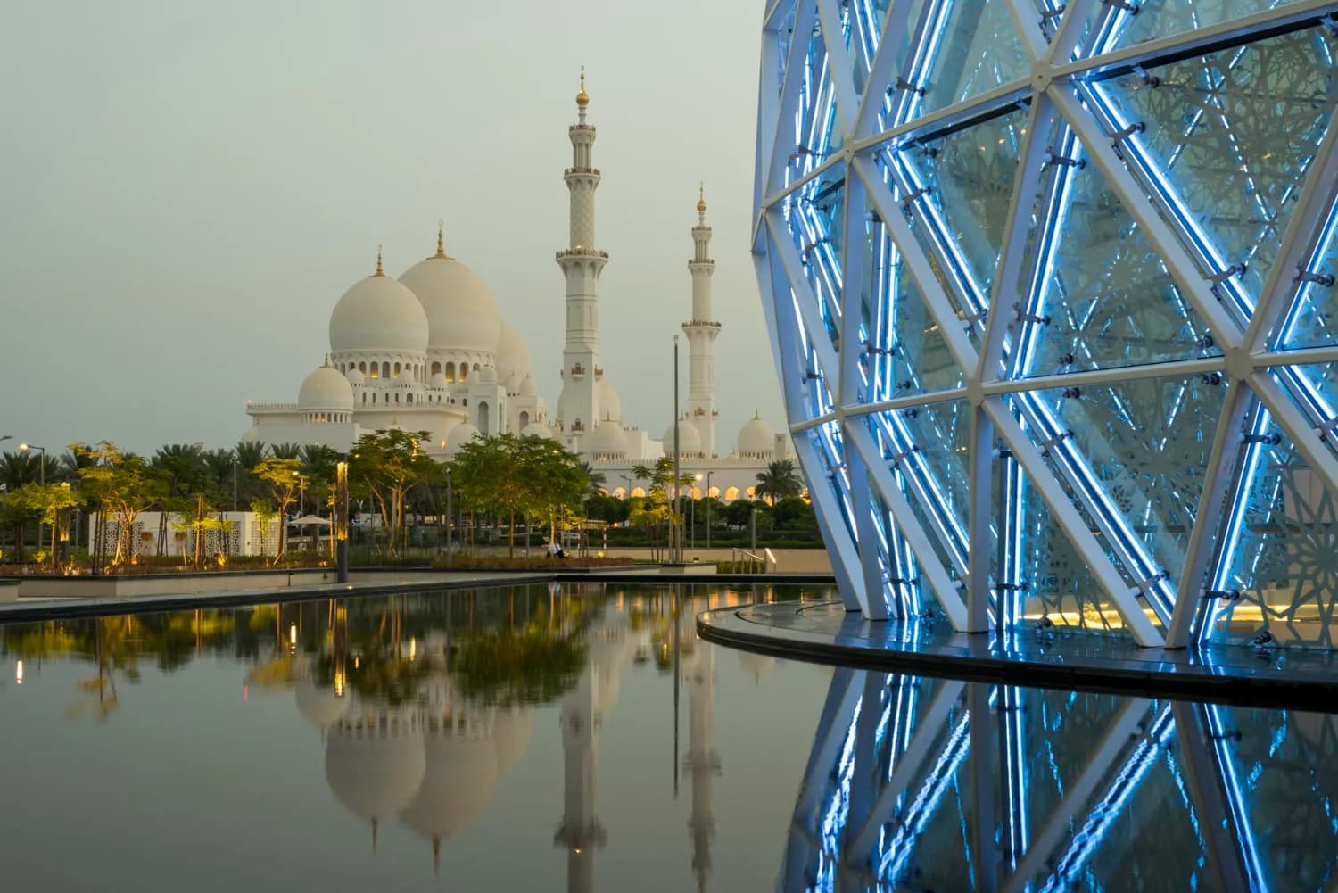 Dubai Highlights Getaway - FREE Desert Safari