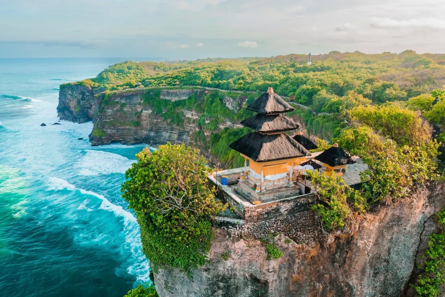 Uluwatu Temple bali