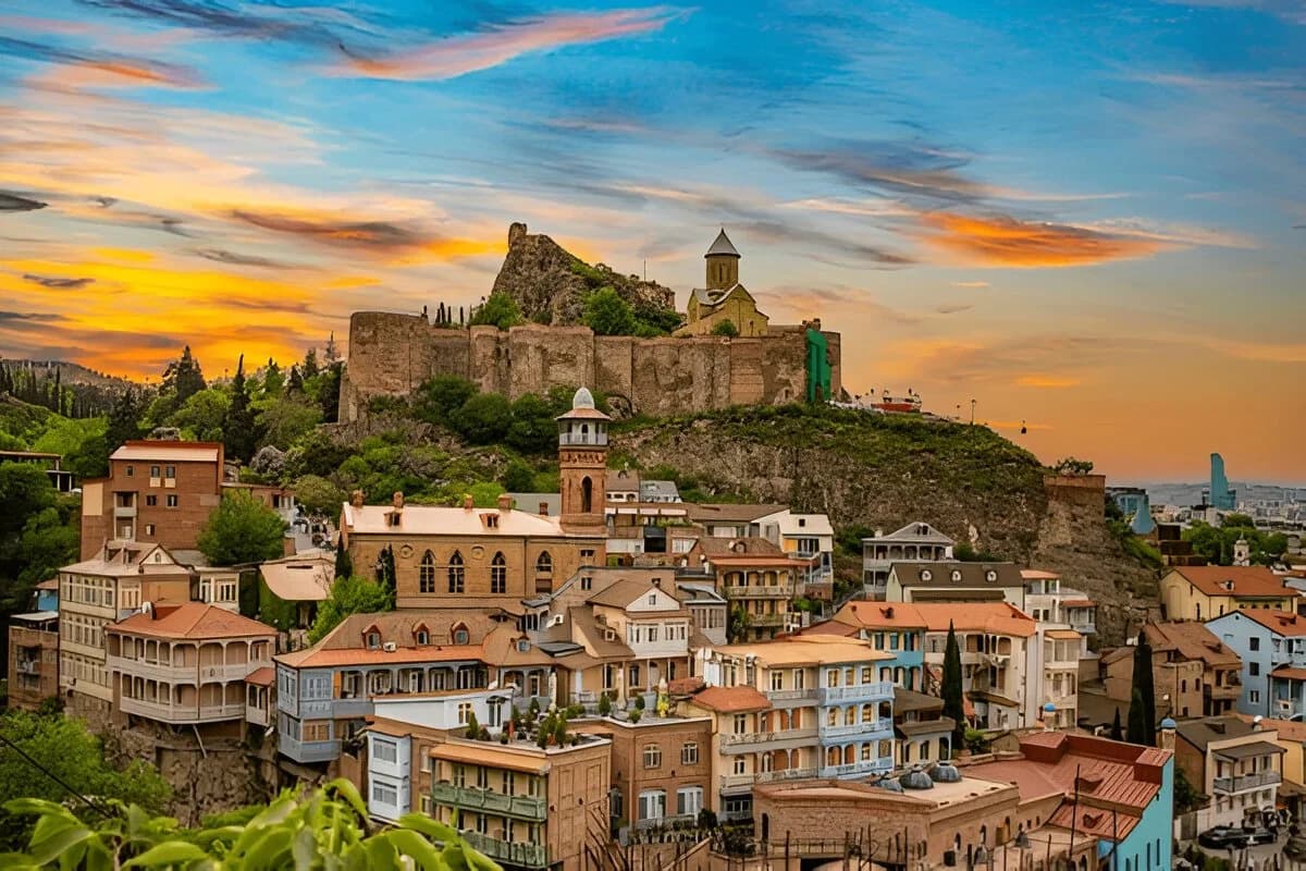 20 Best Places to Visit in Georgia You Must Explore Once