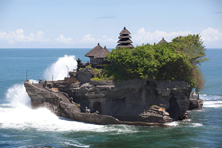 Tanah Lot Temple