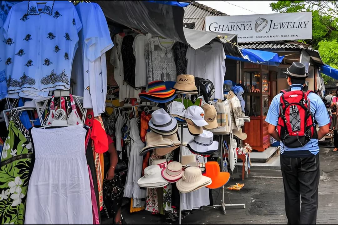 Tanah Lot Market