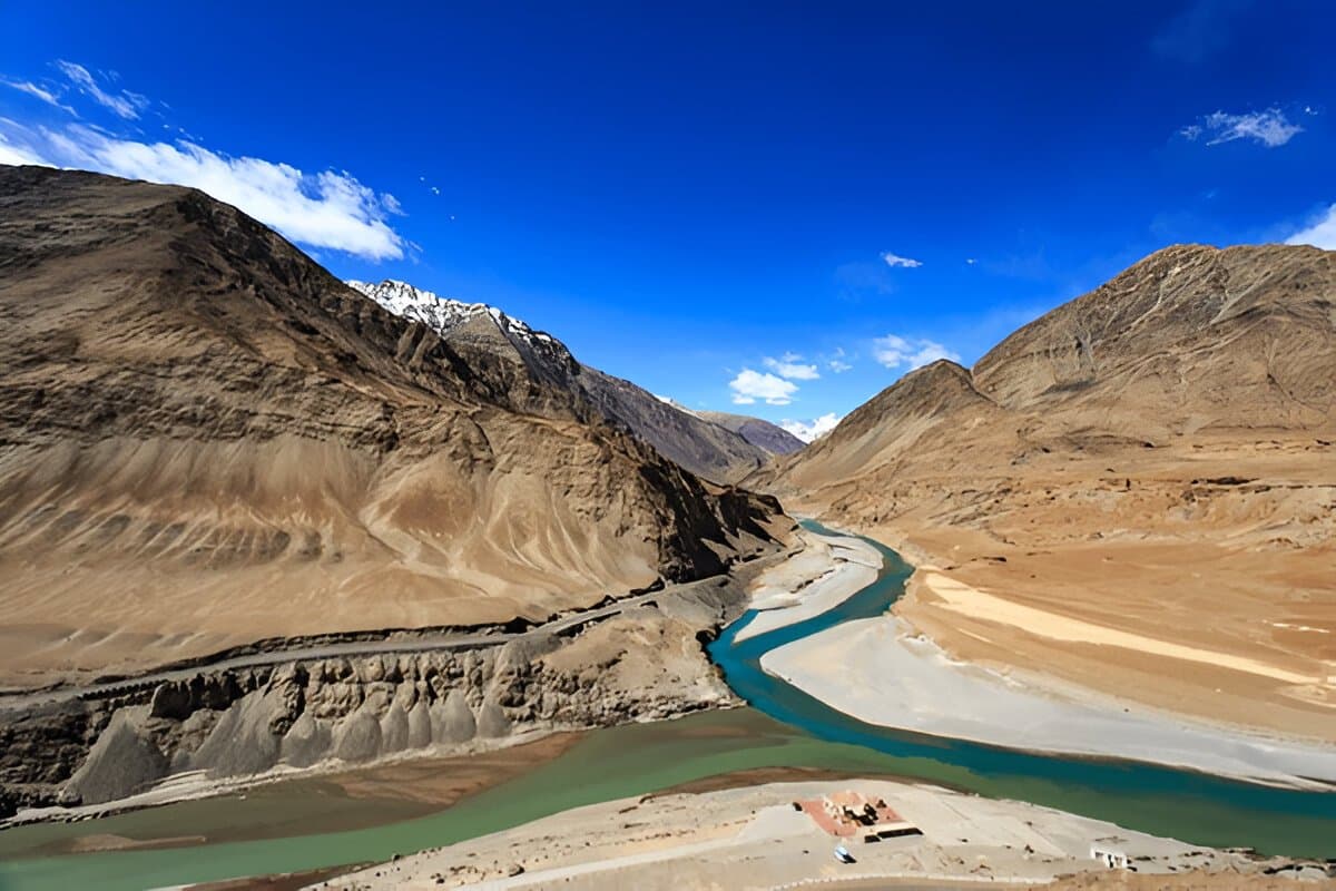 Confluence of Indus and Zanskar Rivers