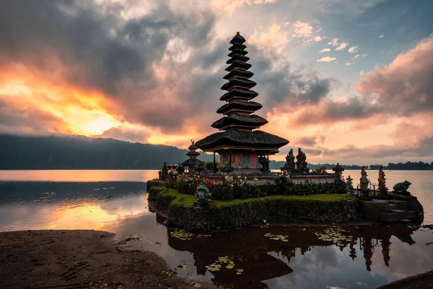 Scenic Bali Bliss - Private Sightseeing & Beach Activities