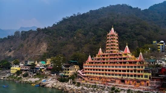 Explore India’s Top 7 Wellness Retreats: From Rishikesh to Coorg